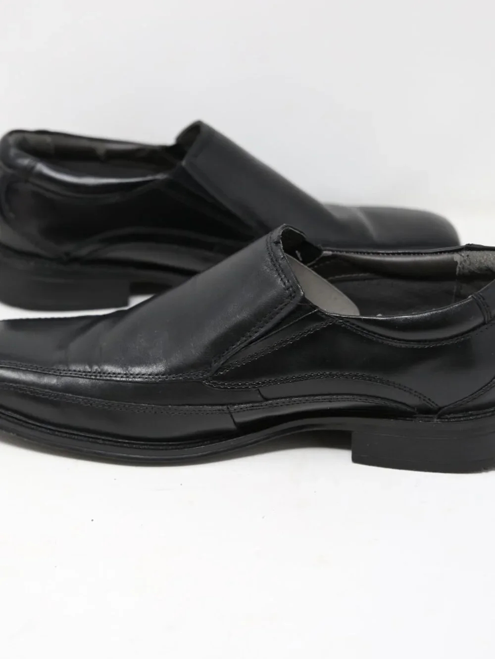 NWT! Dockers Mens Slip-on Loafers Size 9.5 M Dress Shoes Black NEW NWOB